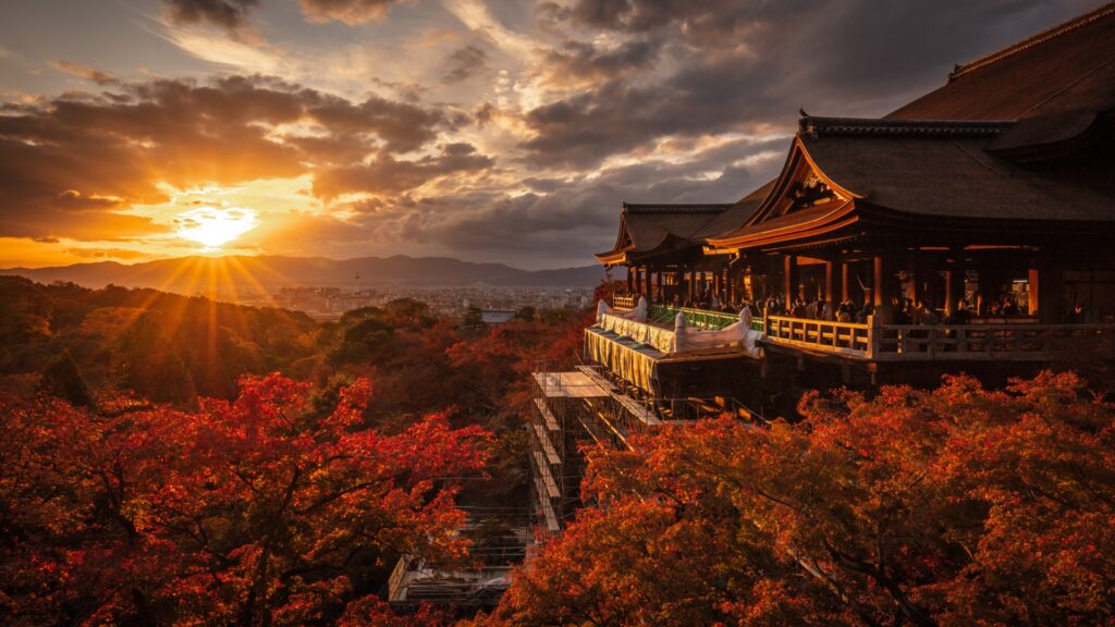Toàn cảnh Kyoto từ sân chùa Kiyomizu – Điểm sống ảo nổi tiếng