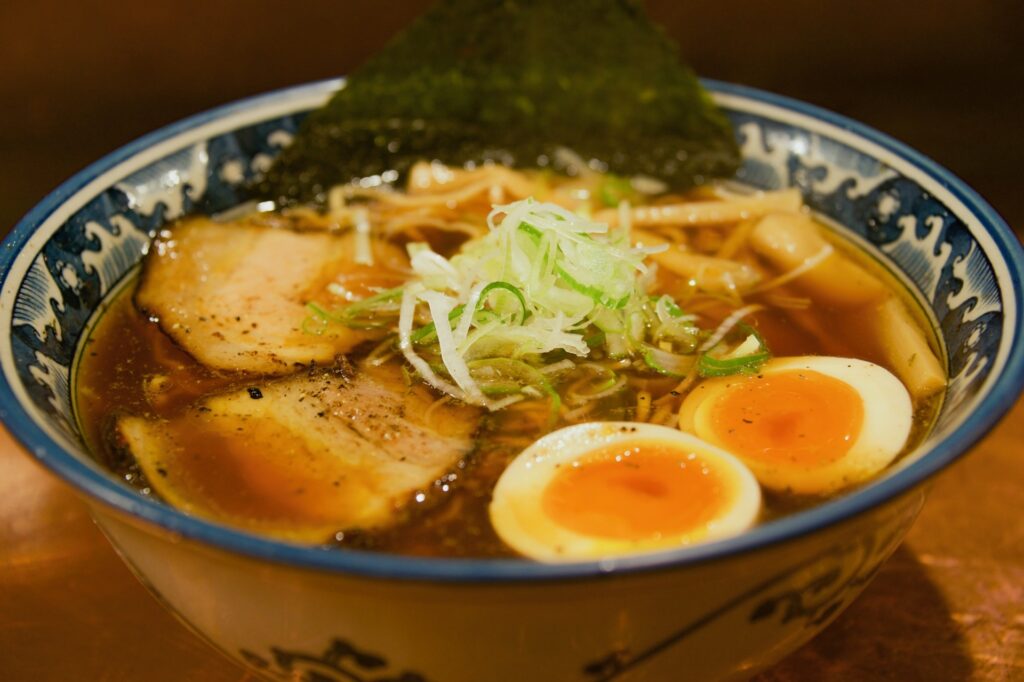 Mì ramen Takayama với nước dùng shoyu